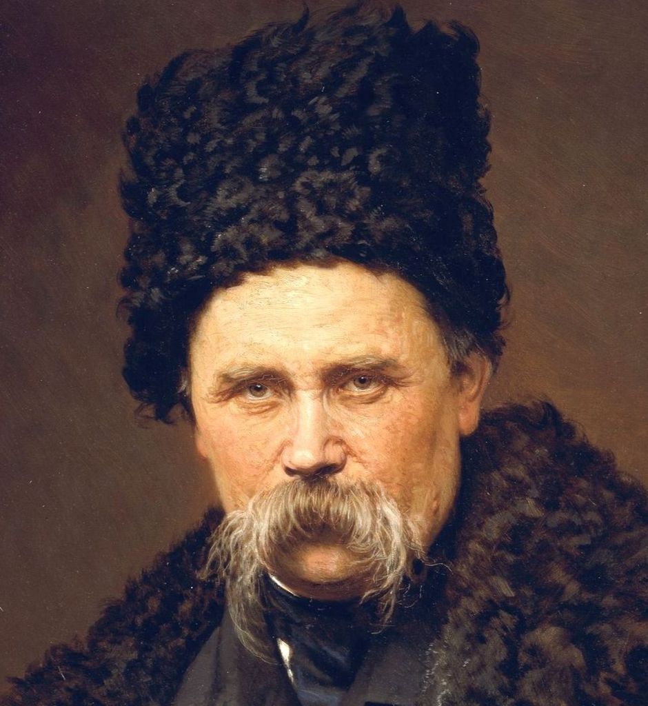 Українські письменники