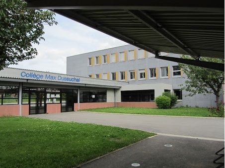 4 Eps A La Maison Clg Max Dussuchal